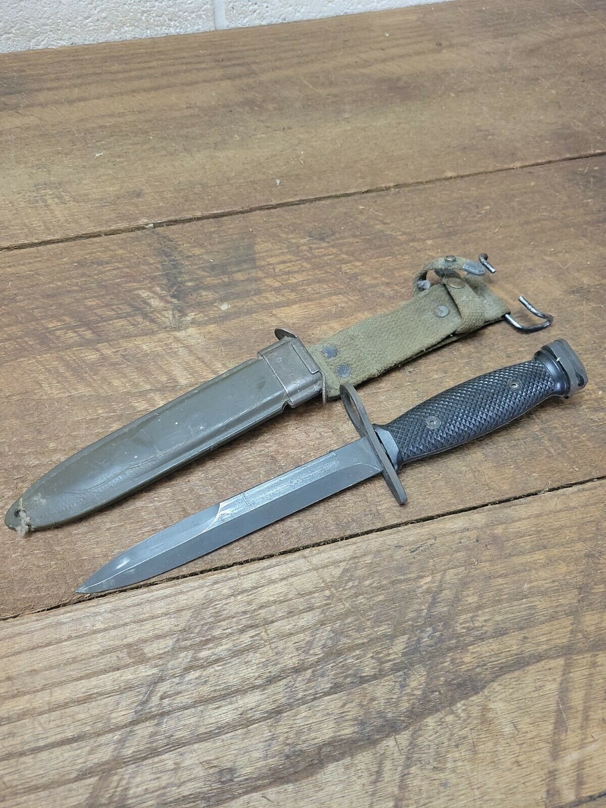 L1656 Vintage Us M7 Imperial Fighting Combat Fixed Blade Knife W/ Usm8a1 Sheath