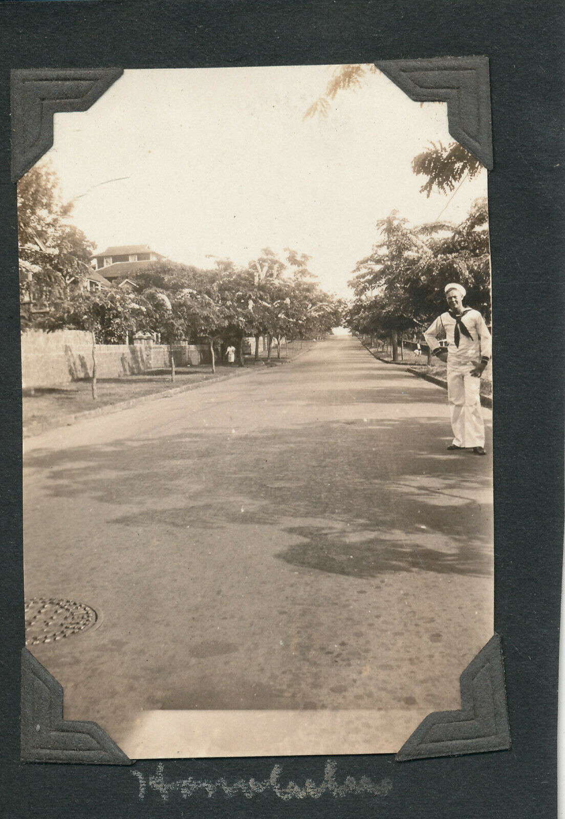 1925 Uss Tennessee At Hawaii Photo Sailor On Honolulu Street