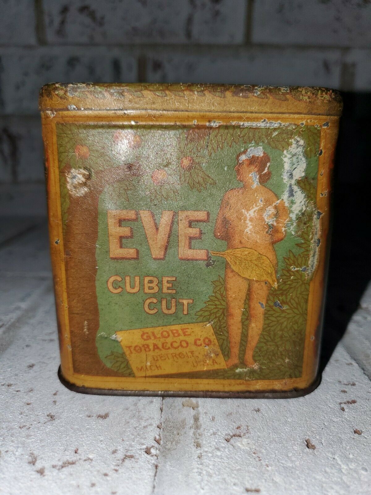 1920s Rare Htf Eve Cube Cut Tobacco Tin