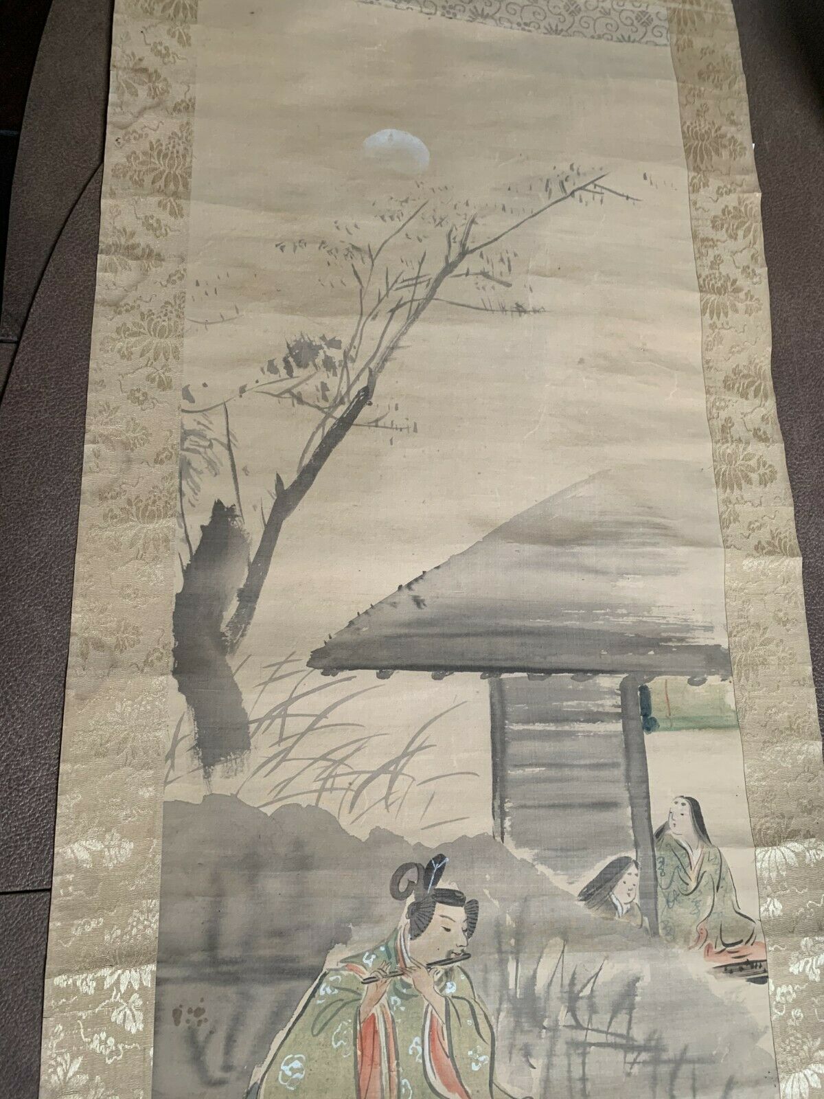 Old Preowned  Japanese Scroll Painting On Fabric
