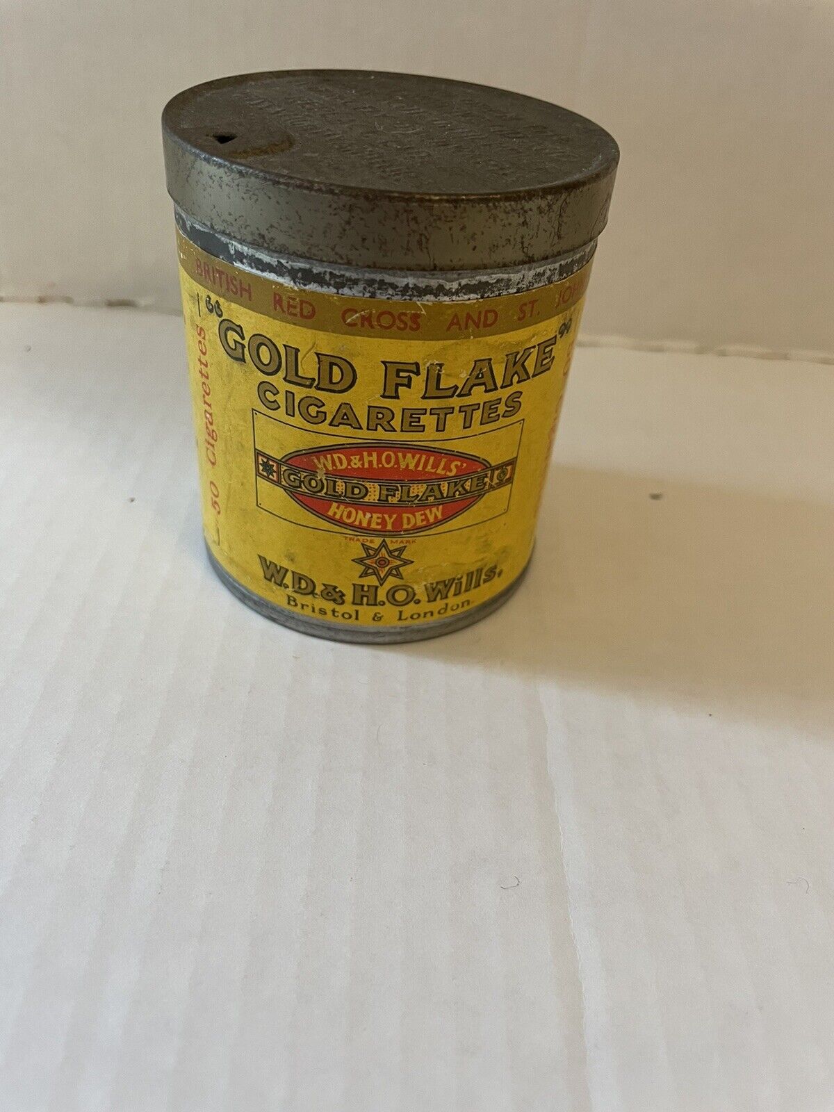1940s Vintage Wd & Ho Wills Gold Flake Honey Dew Cigarette Round Tin